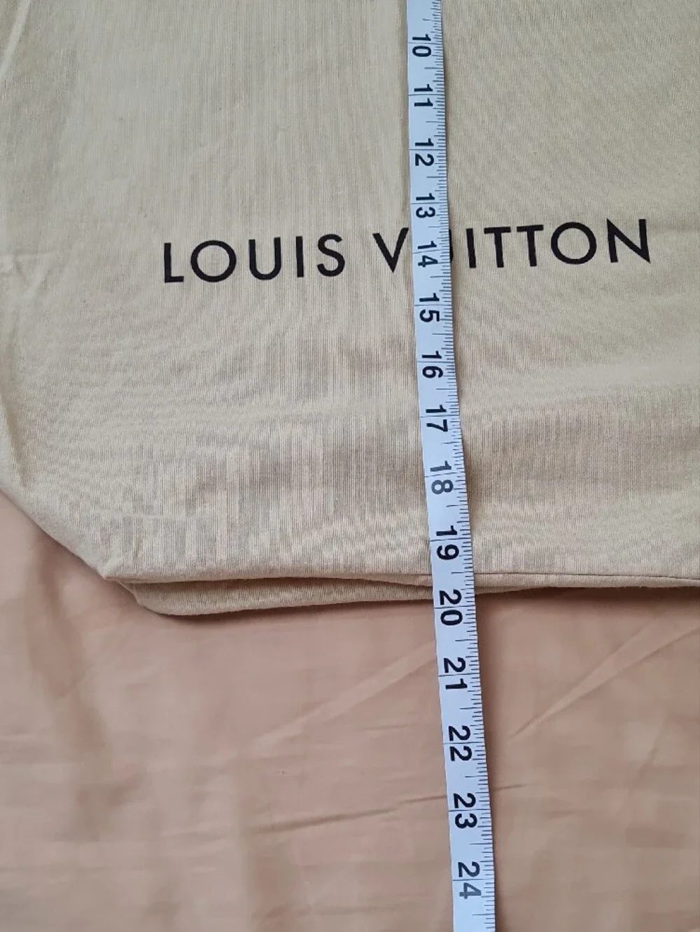 Louis Vuitton Cream Dust Bag